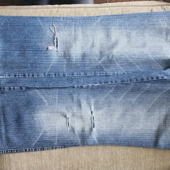 DSQUARED2 - AUTHENTIC D2 DISTRESSED BUTTON-FLY JEANS - Picture 10 of 10